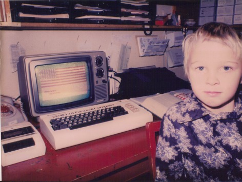 Vidar (me) in front of our loaner Vic 20